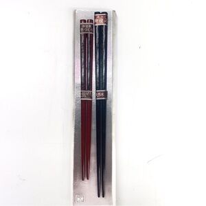 Vintage Set of 2 Red and Black Lacquered chopsticks